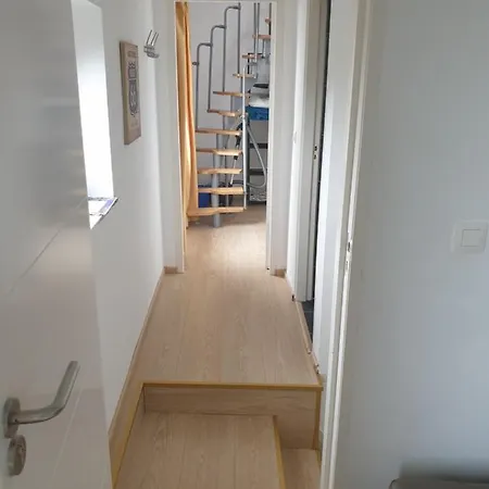 Gabriel Apartment